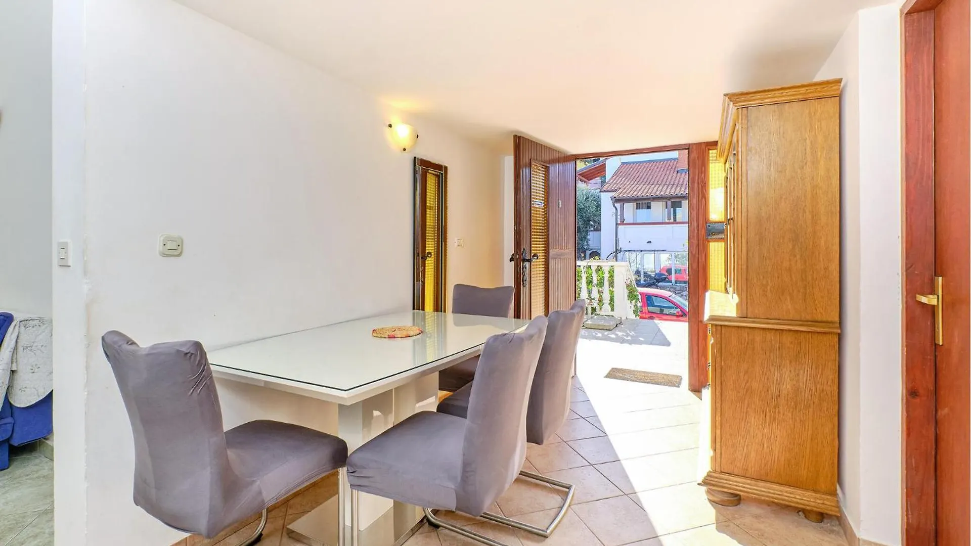Beautiful Apartment In Mali Losinj